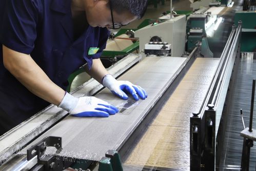 一網(wǎng)情深 安平絲網(wǎng)產(chǎn)業(yè)向新向強(qiáng)，信息技術(shù)咨詢服務(wù)注入無(wú)限活力